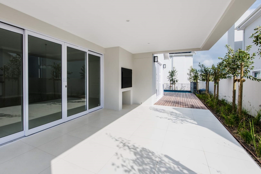 To Let 3 Bedroom Property for Rent in Val De Vie Estate Western Cape